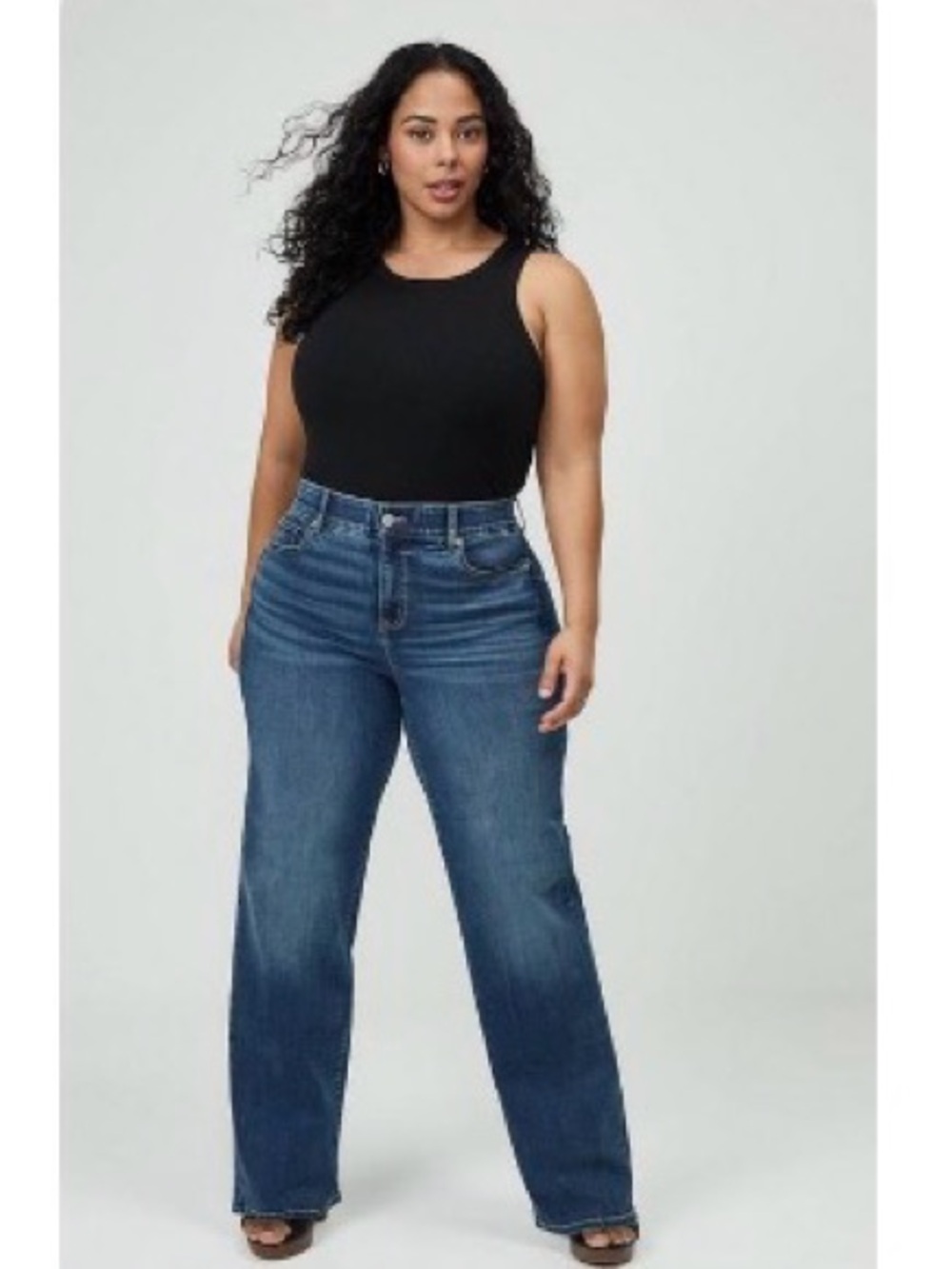 High-Rise Straight-Leg Jeans in Dark Blue - Women's Plus